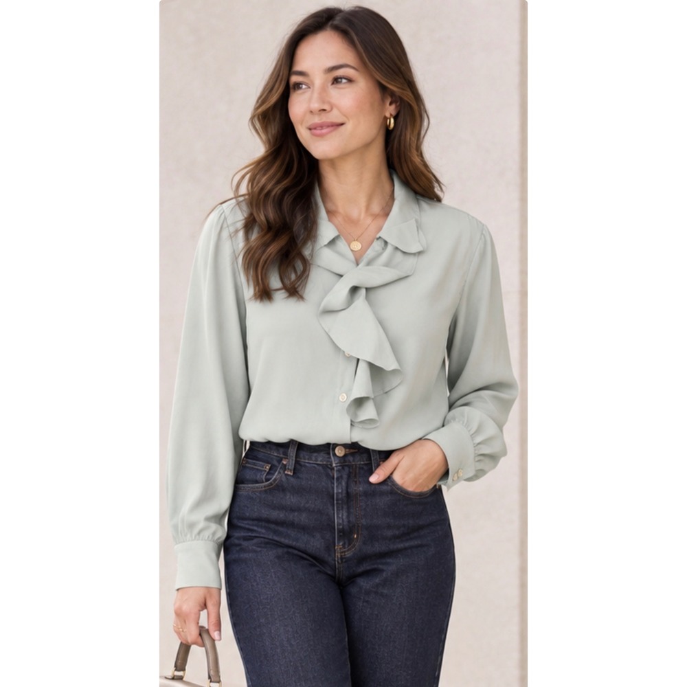 Alfred Dunner Ruffle Jabot Blouse USA 16 Sage Green Long Sleeve Button Vintage